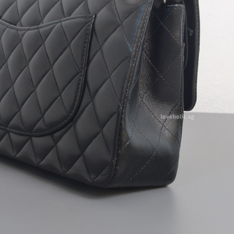 Chanel Classic Flap Medium | Black Lambskin Silver Hardware-details