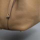 Picotin Lock 18 Biscuit Taurillon Clemence Gold Hardware