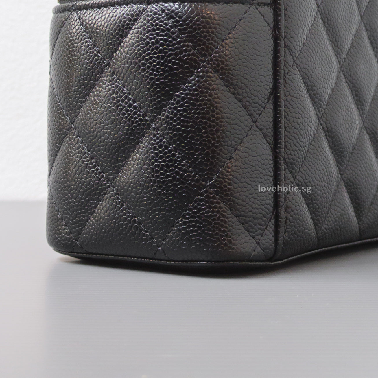 Chanel Top Handle Vanity On Chain 22S Black Caviar Brushed Gold Hardware-details