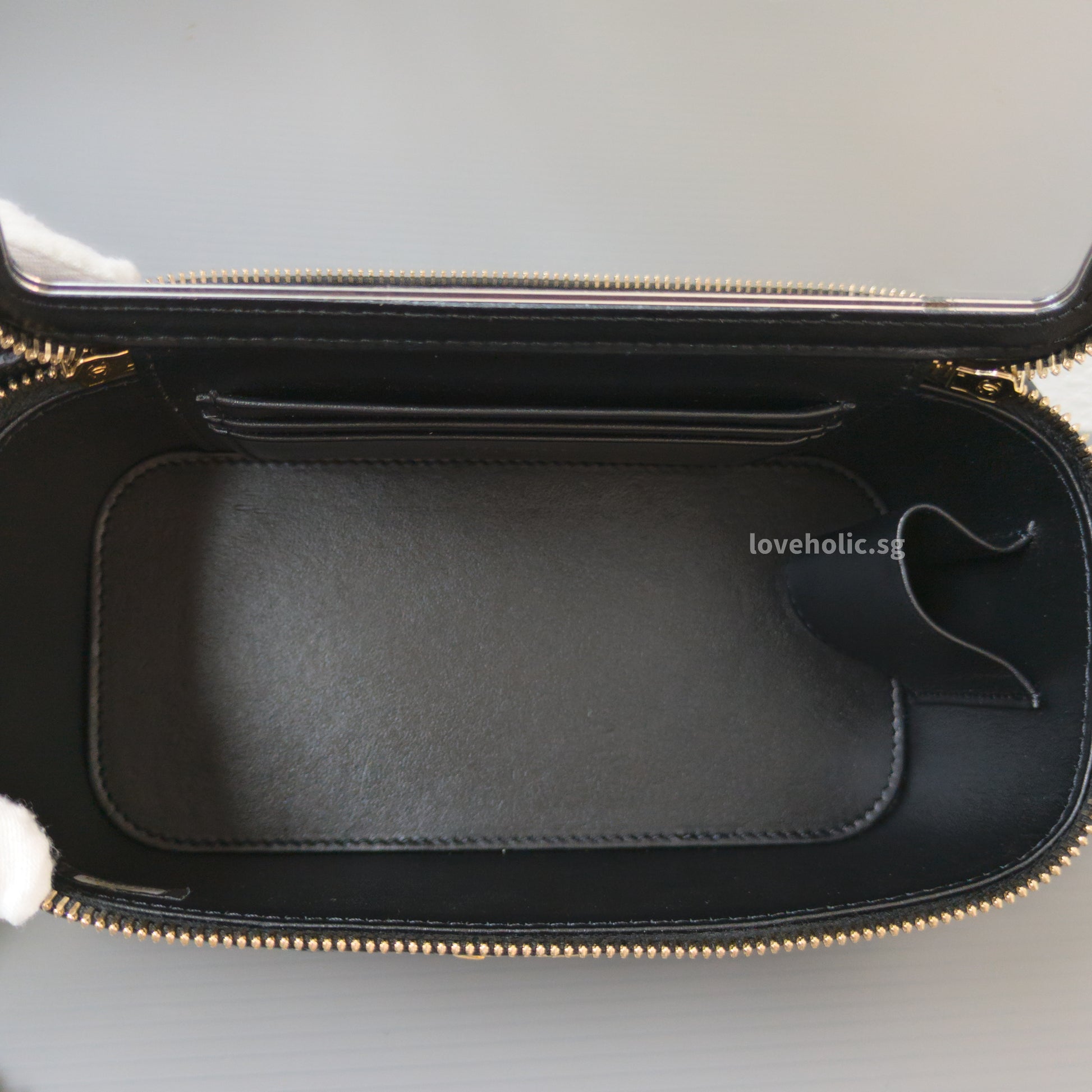 Chanel Top Handle Vanity On Chain 22S Black Caviar Brushed Gold Hardware-details