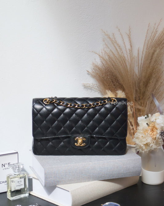 Chanel Classic Flap Medium | Black Caviar Gold Hardware-front