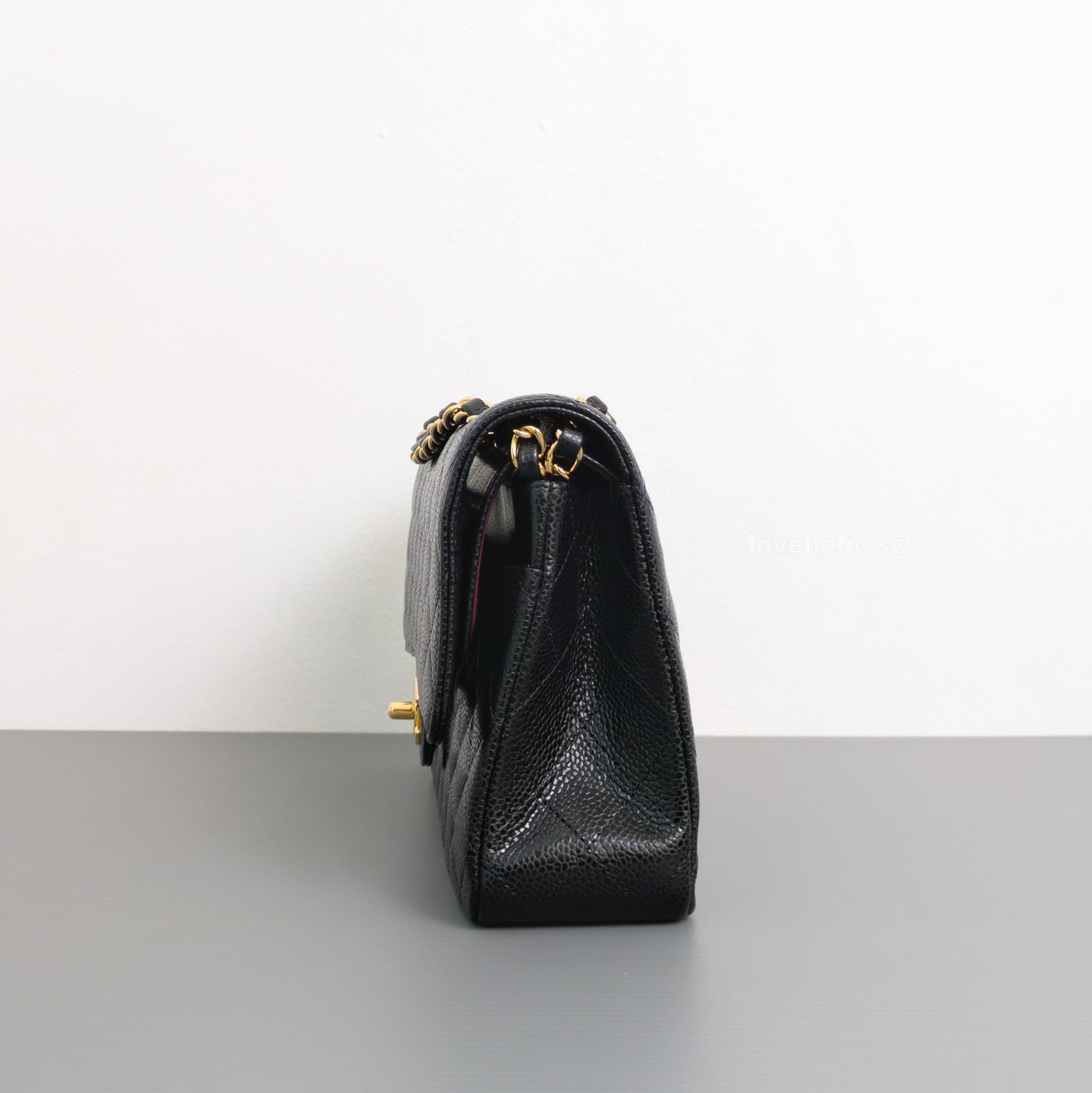 Chanel Classic Flap Medium | Black Caviar Gold Hardware-side