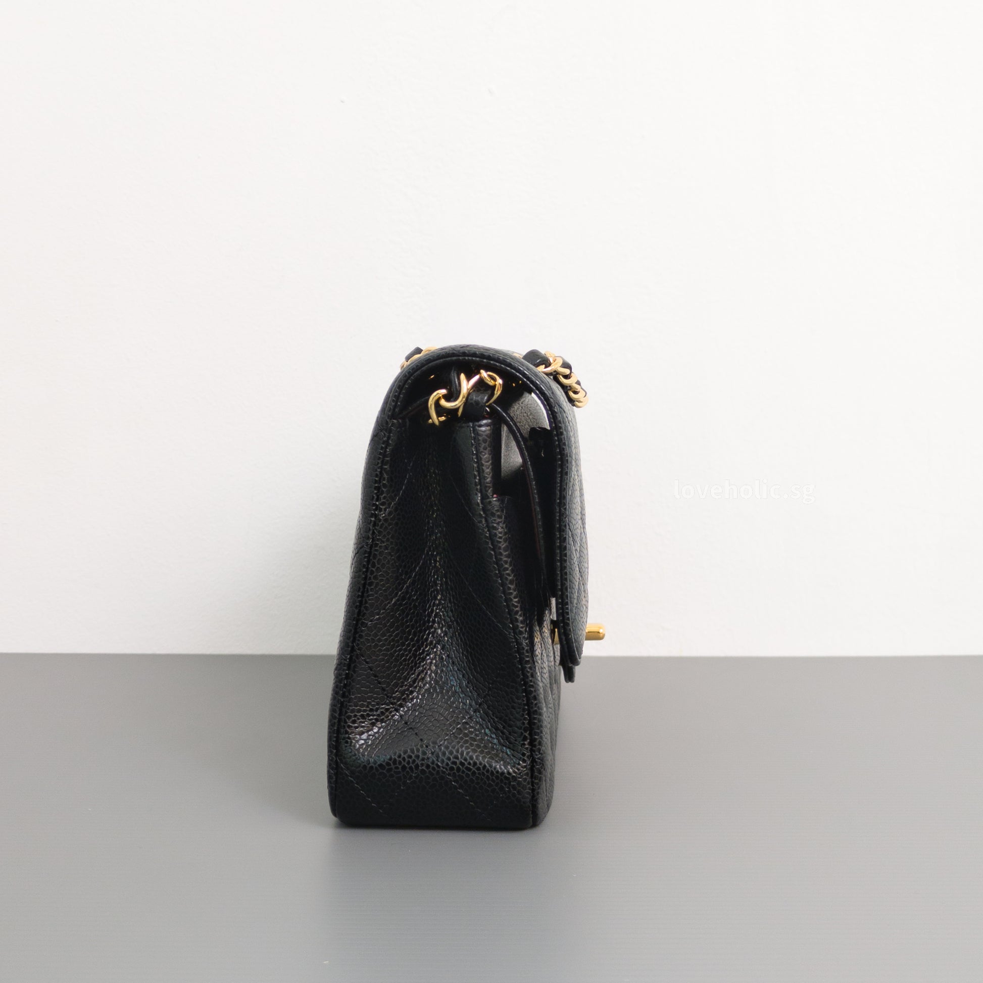 Chanel Classic Flap Medium | Black Caviar Gold Hardware-details