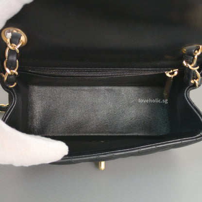 Chanel Classic Flap Mini Square | Black Lambskin Light Gold Hardware-details