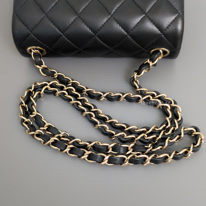 Chanel Classic Flap Mini Square  | Black  Lambskin Light Gold Hardware-details
