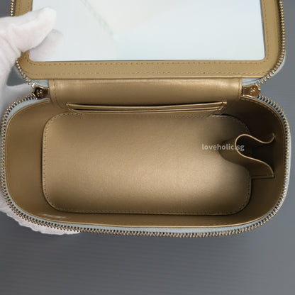 Chanel Pearl Crush Vanity Bag on Chain 23C Light Grey Lambskin Brushed Gold Hardware-details