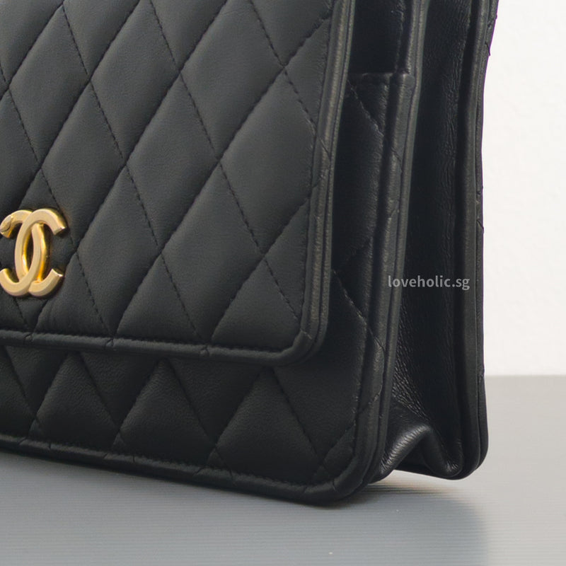 Chanel Top Handle Wallet On Chain 22K Black Lambskin Gold Hardware-details