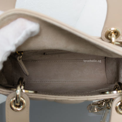 Dior Lady Dior Mini | Powder Beige Lambskin Light Gold Hardware-details