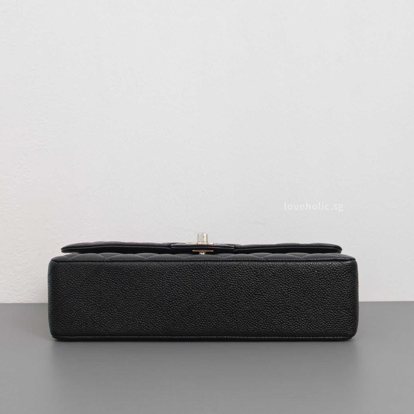 Chanel Classic Flap Medium | Black Caviar Silver Hardware-details