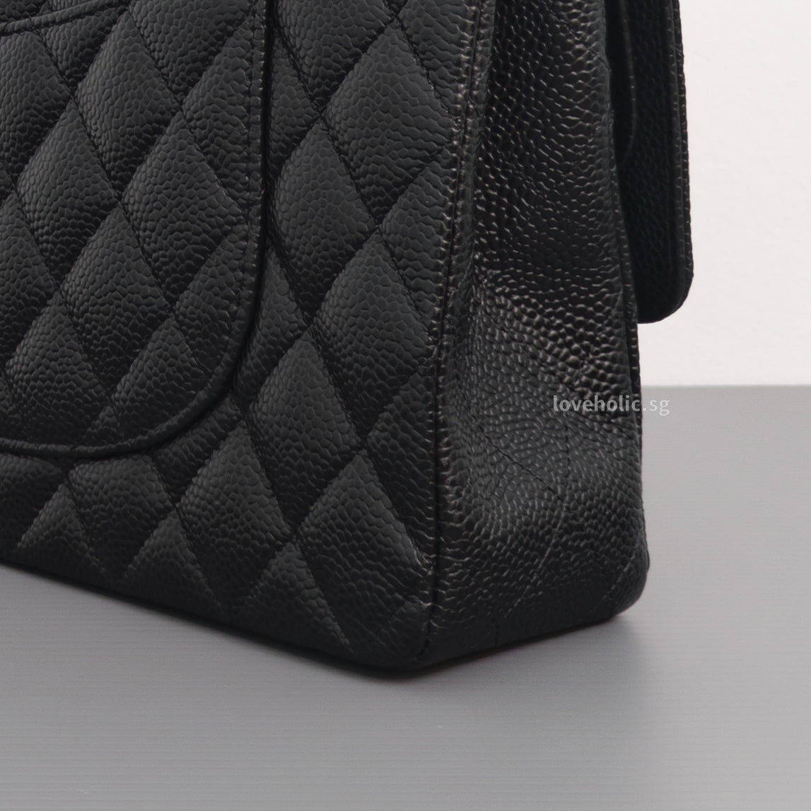 Chanel Classic Flap Medium | Black Caviar Silver Hardware-details