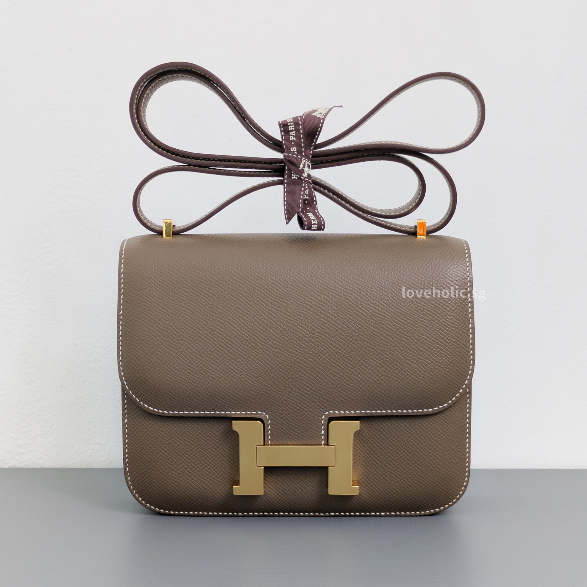 Hermes Constance 18 Mini | Etoupe Epsom Gold Hardware-front1
