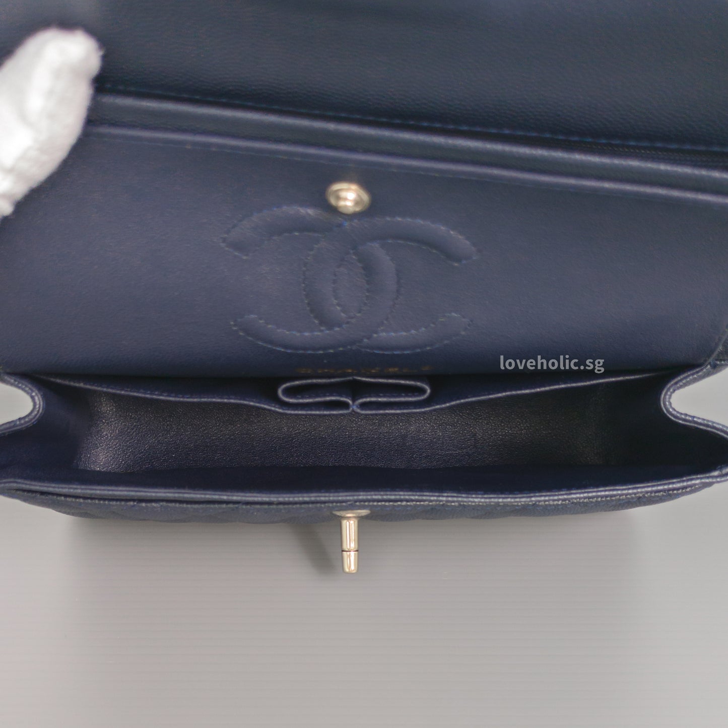 Classic Flap Small | 18B Midnight Blue Caviar Light Gold Hardware
