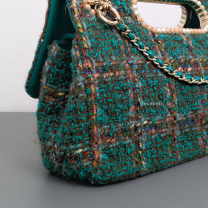 Chanel Flap Bag Metiers d'Art | Paris-Dakar Green Tweed Gold Hardware-details