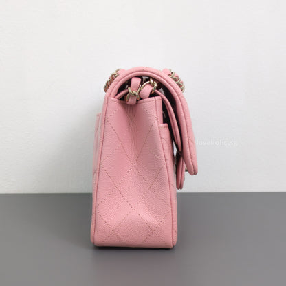 Classic Flap Small | 22C Sakura Pink Caviar Light Gold Hardware