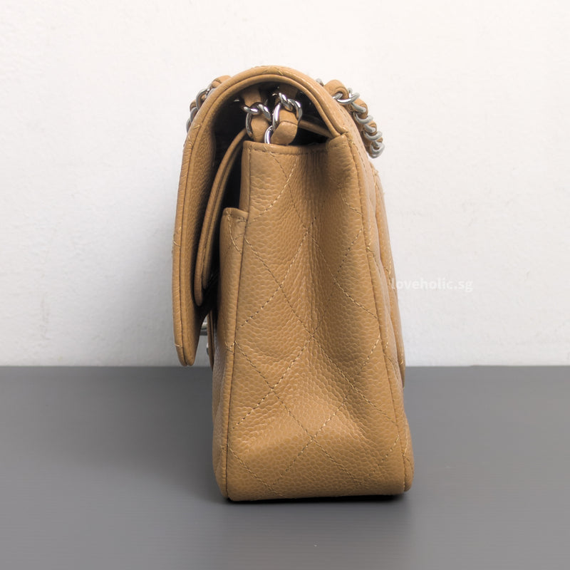 Vintage Classic Flap Medium | Dark Beige Caviar Silver Hardware