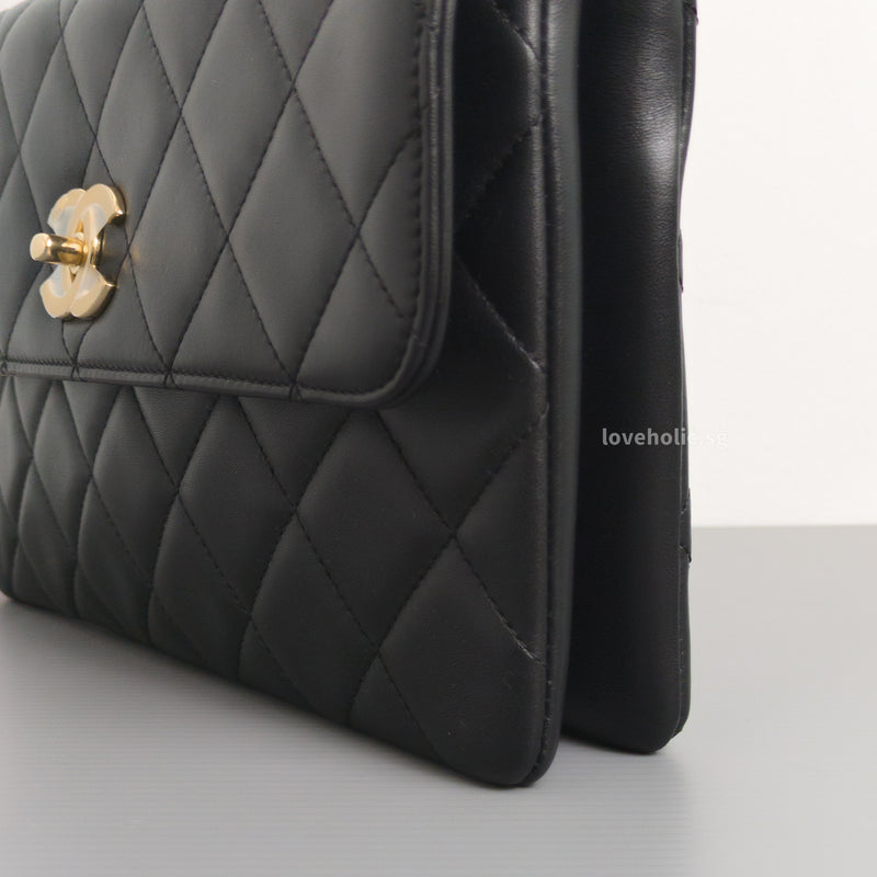 Chanel Trendy CC Flap Bag | Black Lambskin Light Gold Hardware-details