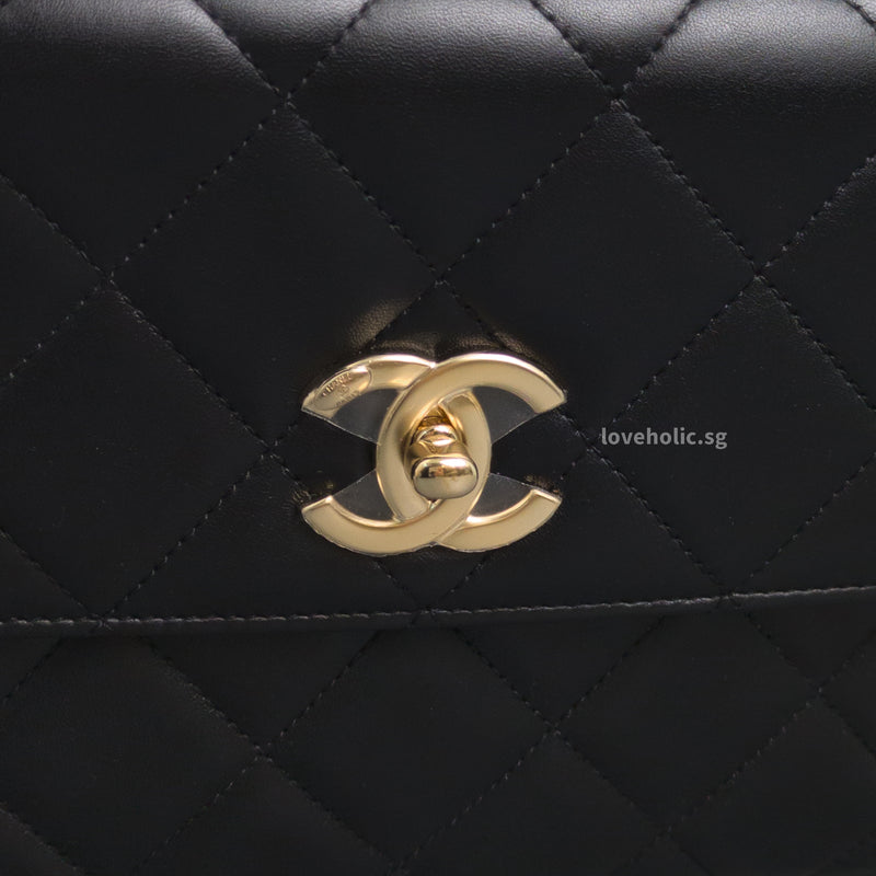 Chanel Trendy CC Flap Bag | Black Lambskin Light Gold Hardware-details