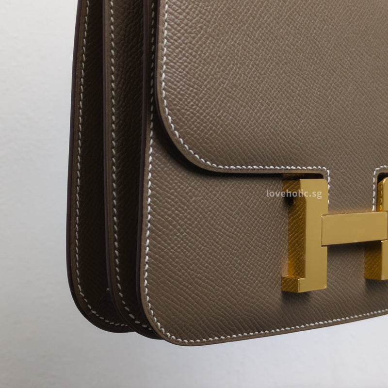 Hermes Constance Mini 18 | Etoupe Epsom Gold Hardware-details
