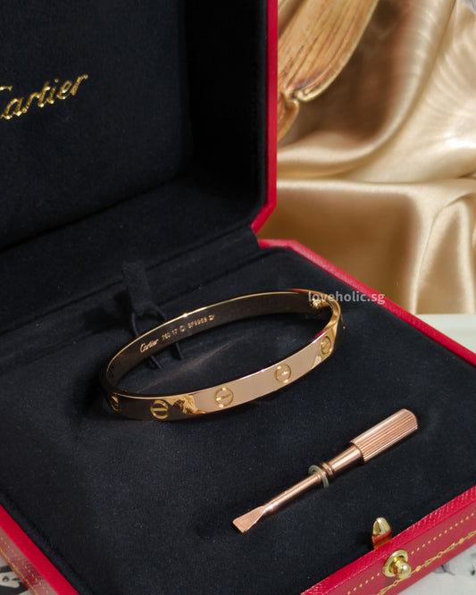 Cartier Love Bracelet Classic Size 17 | 18K Rose Gold-front