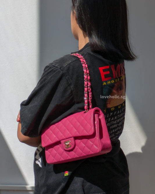 Classic Flap Small | 20S Bubblegum Pink Caviar Light Gold Hardware