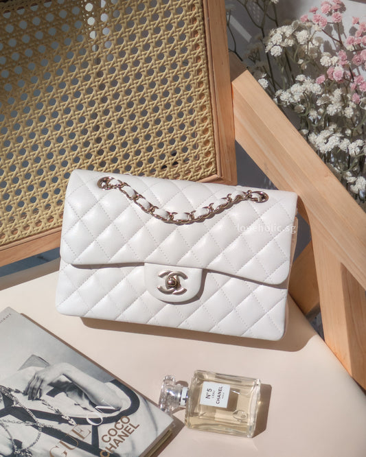 Classic Flap Small | White Caviar Light Gold Hardware