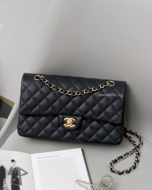 Chanel Classic Flap Medium | Midnight Blue Caviar Light Gold Hardware-front
