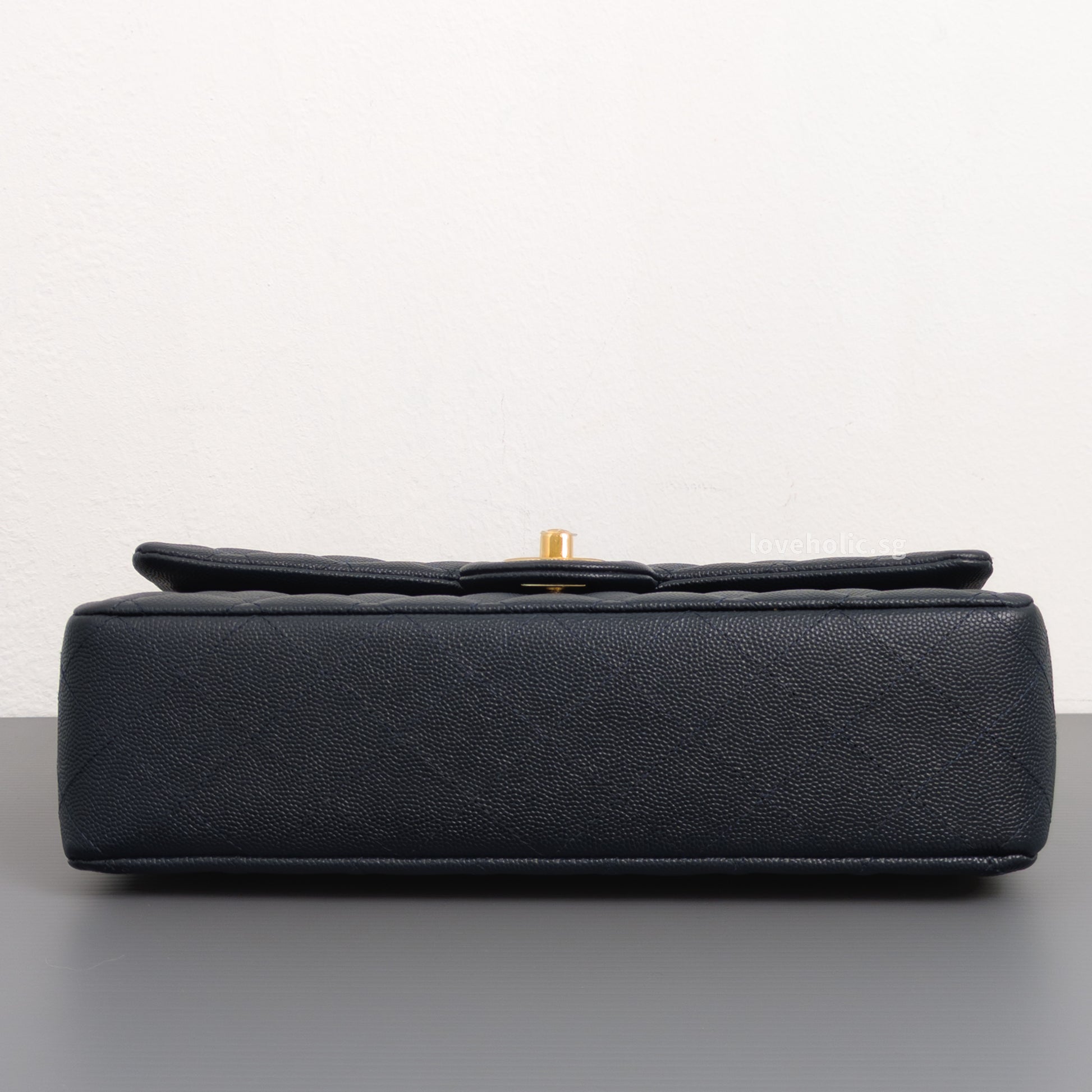 Chanel Classic Flap Medium | Midnight Blue Caviar Light Gold Hardware-details