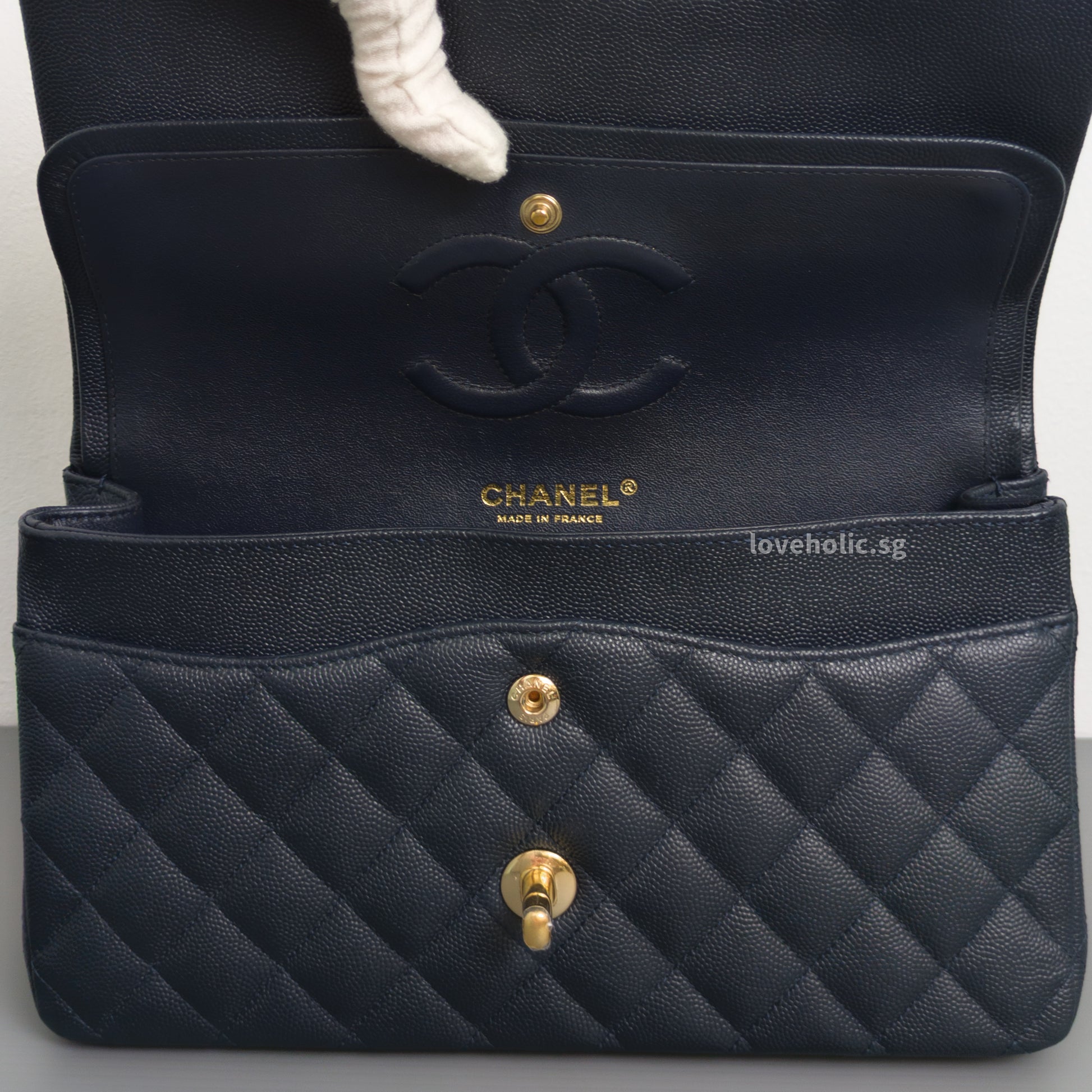 Chanel Classic Flap Medium | Midnight Blue Caviar Light Gold Hardware-details