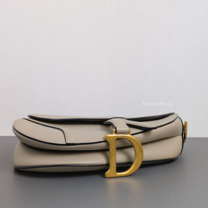 Dior Saddle Beige Grained Calfskin Brushed Gold Hardware-details
