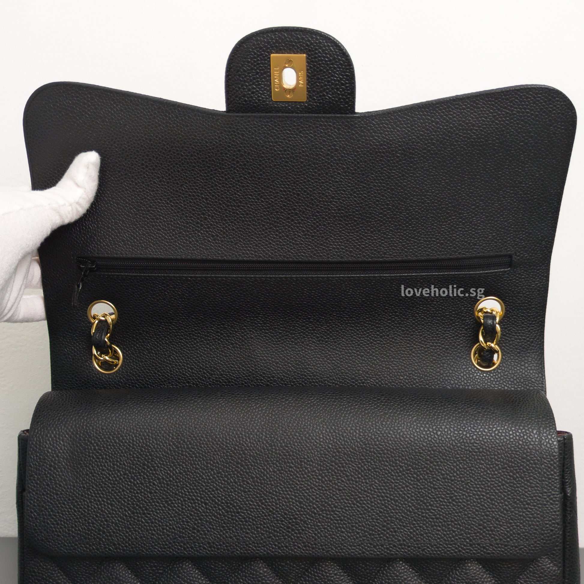 Chanel Classic Flap Jumbo | Black Caviar Gold Hardware-details