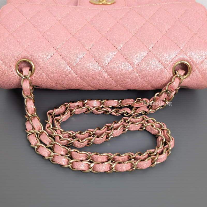 Chanel Classic Flap Small | 19S Iridescent Sakura Pink Caviar Light Gold Hardware-details