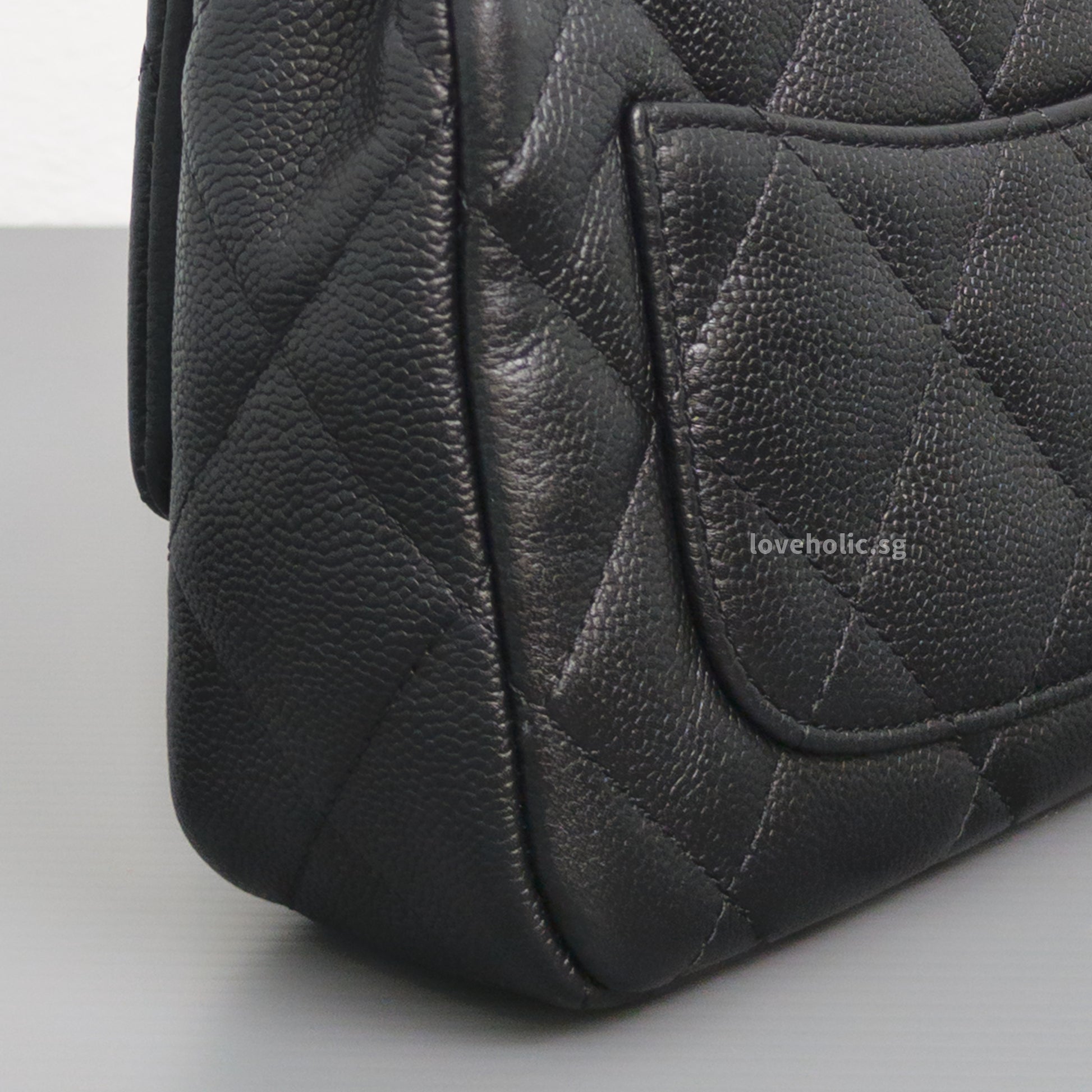 Chanel Flap Bag 23P Mini Heart Crush | Black Caviar Brushed Gold Hardware-details