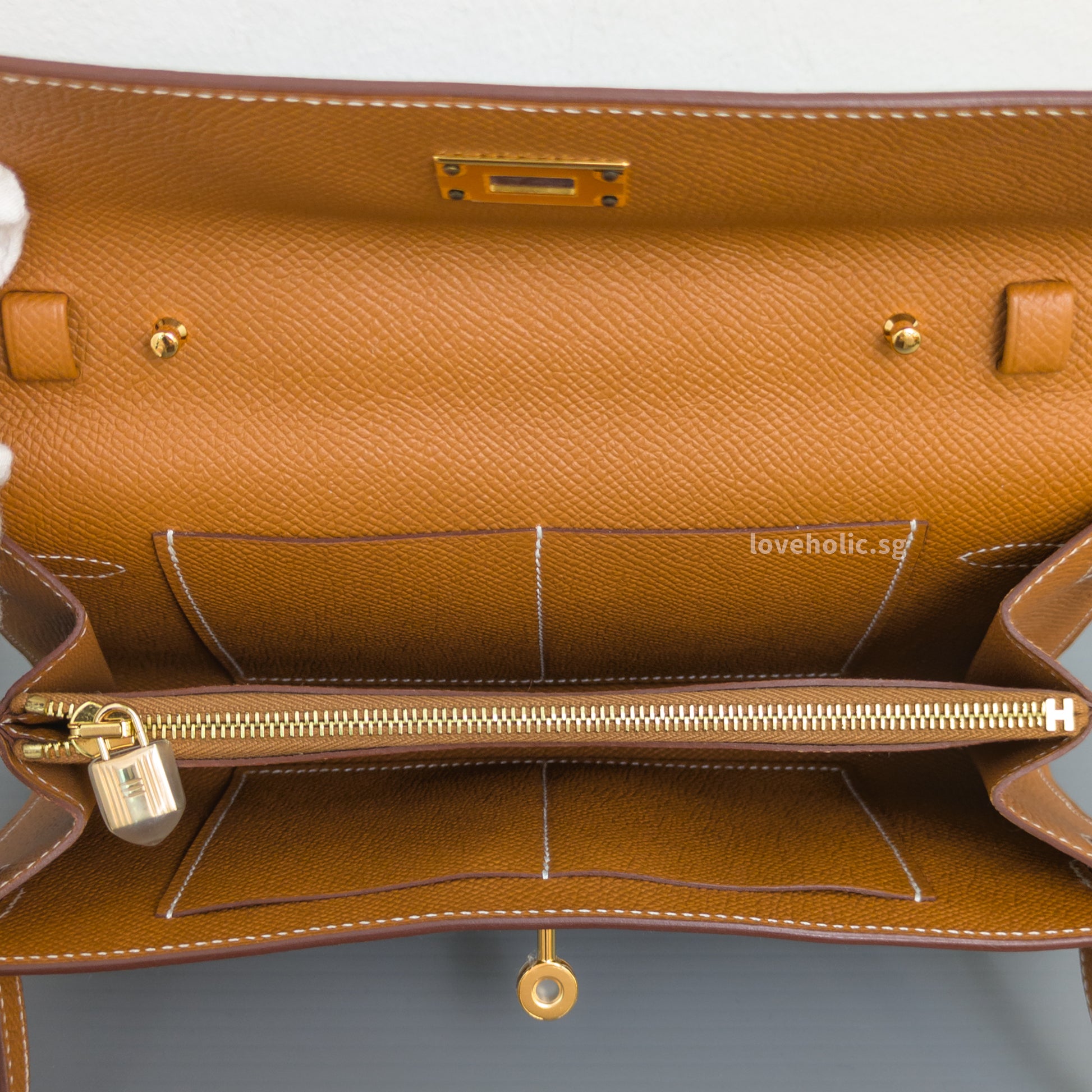 Hermes Kelly To Go Gold Epsom Gold Hardware-details