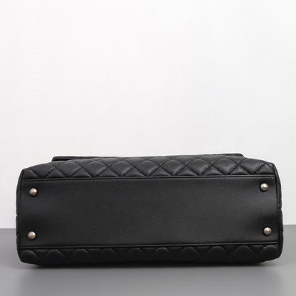 Chanel Coco Handle Large with Lizard Handle | Black Caviar Ruthenium Hardware-details