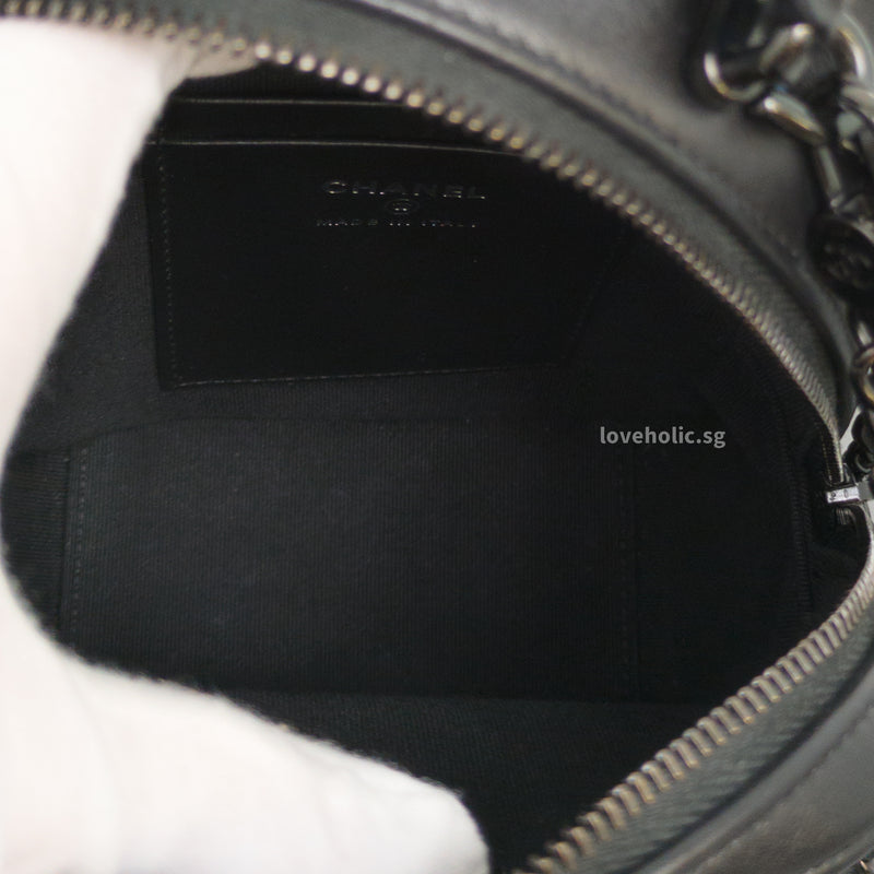 Chanel Backpack Mini | 25C SO BLACK Calfskin Black Hardware-details