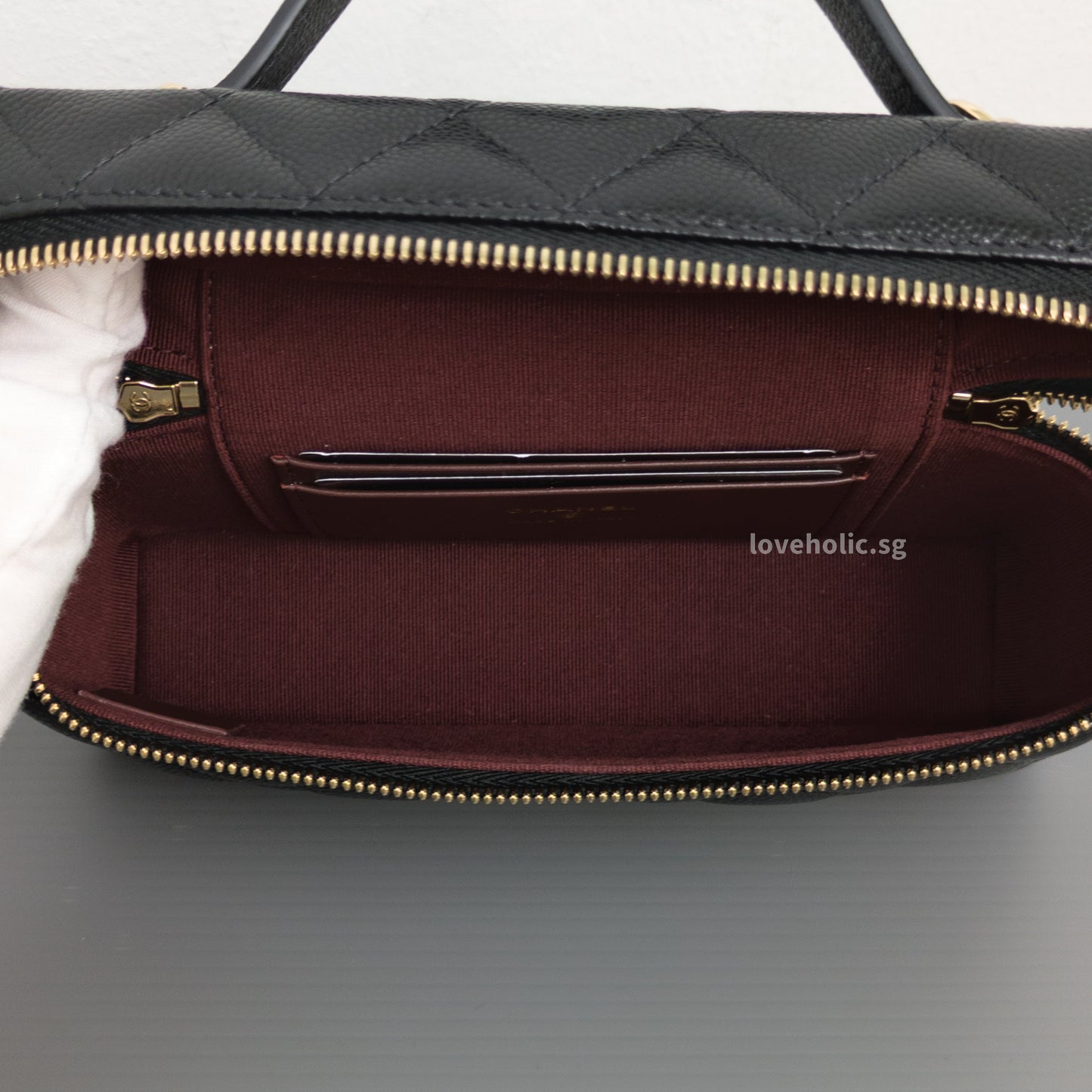 Chanel Top Handle Vanity On Chain LP | Black Caviar Light Gold Hardware-details