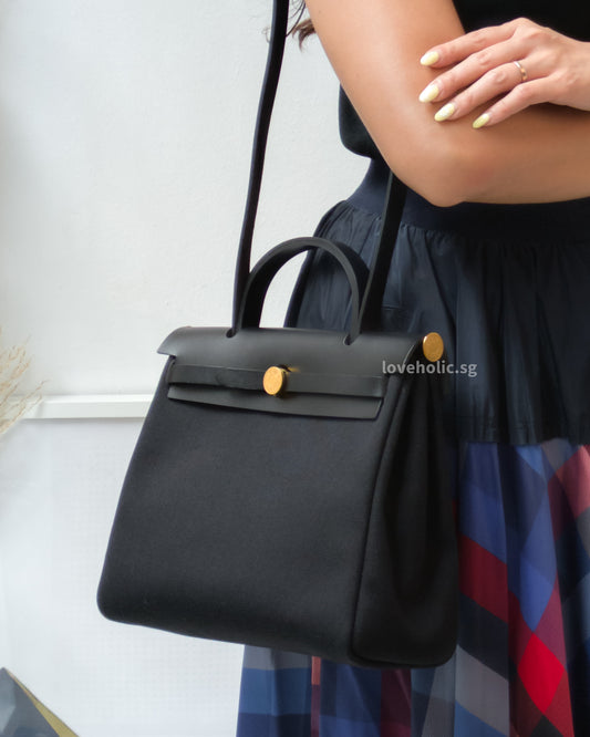 Hermes Herbag Zip 31 | Retourne Noir Canvas Gold Hardware-model