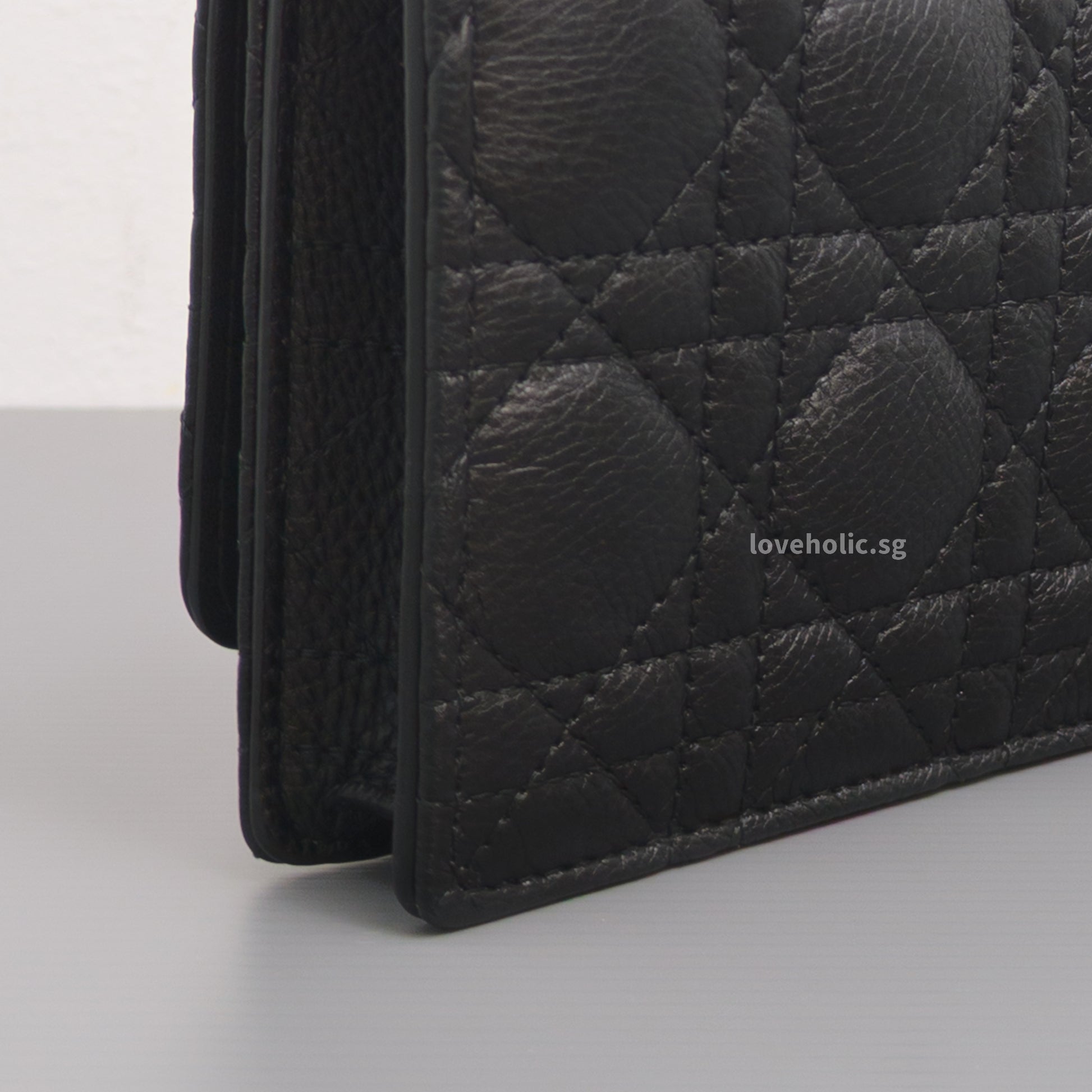 Dior Caro Pouch with Chain | Black Cannage Calfskin Gold Hardware-details