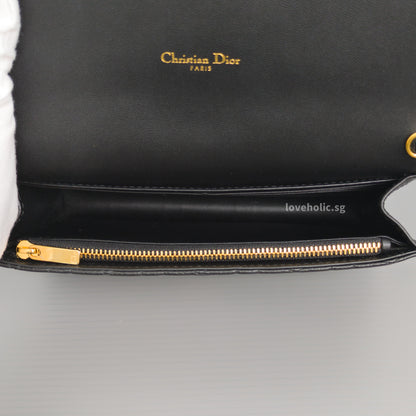 Dior Caro Pouch with Chain | Black Cannage Calfskin Gold Hardware-details