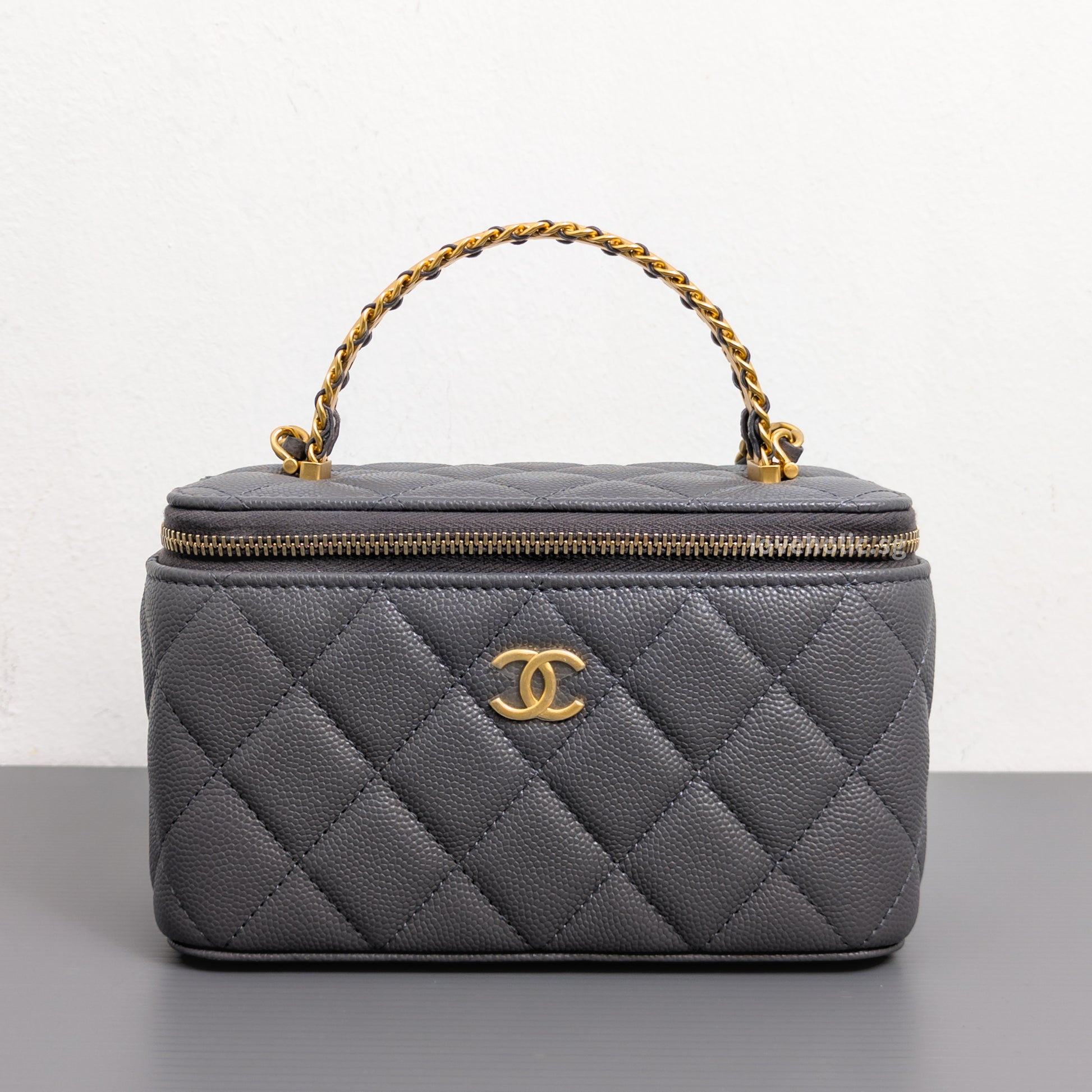 Chanel Top Handle Vanity On Chain 24A Grey Caviar Brushed Gold Hardware-front1