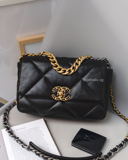 Chanel Chanel 19 Small | Black Lambskin Multicolored Hardware-front