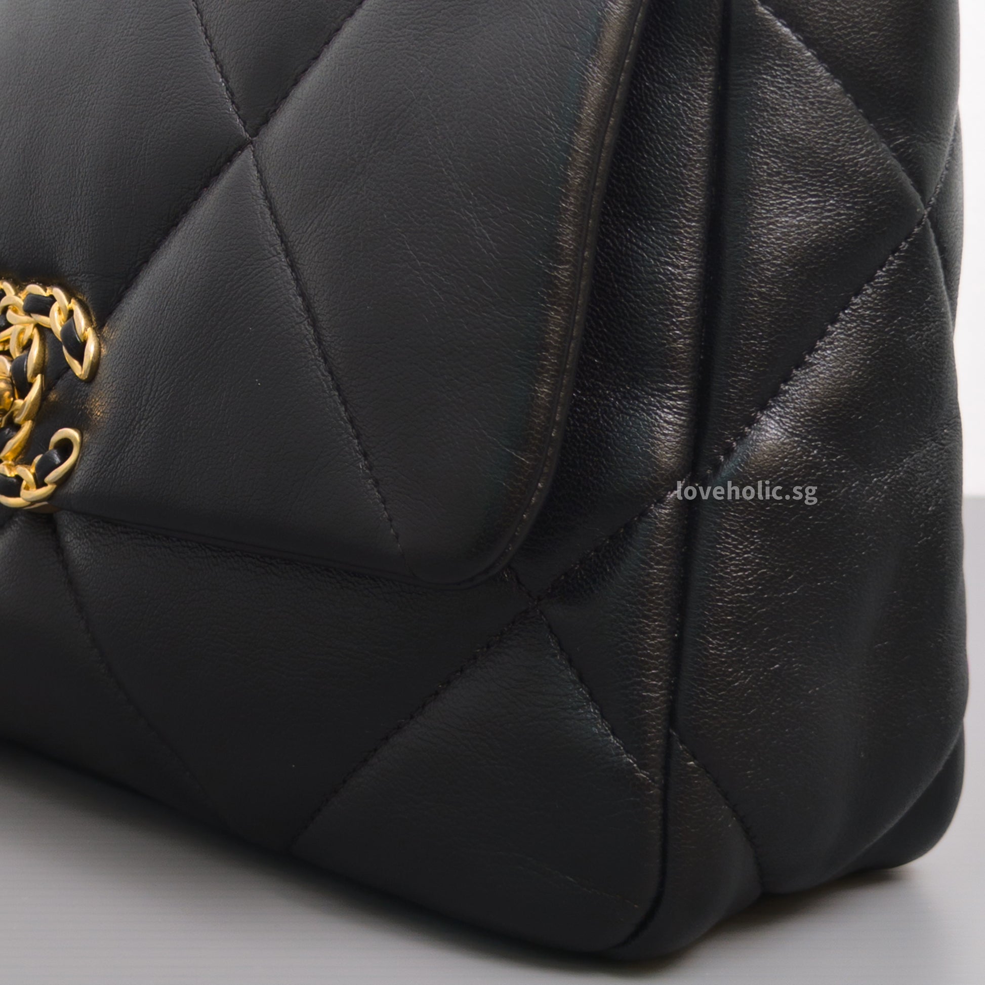 Chanel Chanel 19 Small | Black Lambskin Multicolored Hardware-details