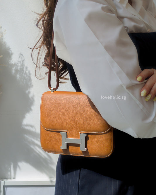 Hermes Constance 19 Gold Epsom Palladium Hardware-model