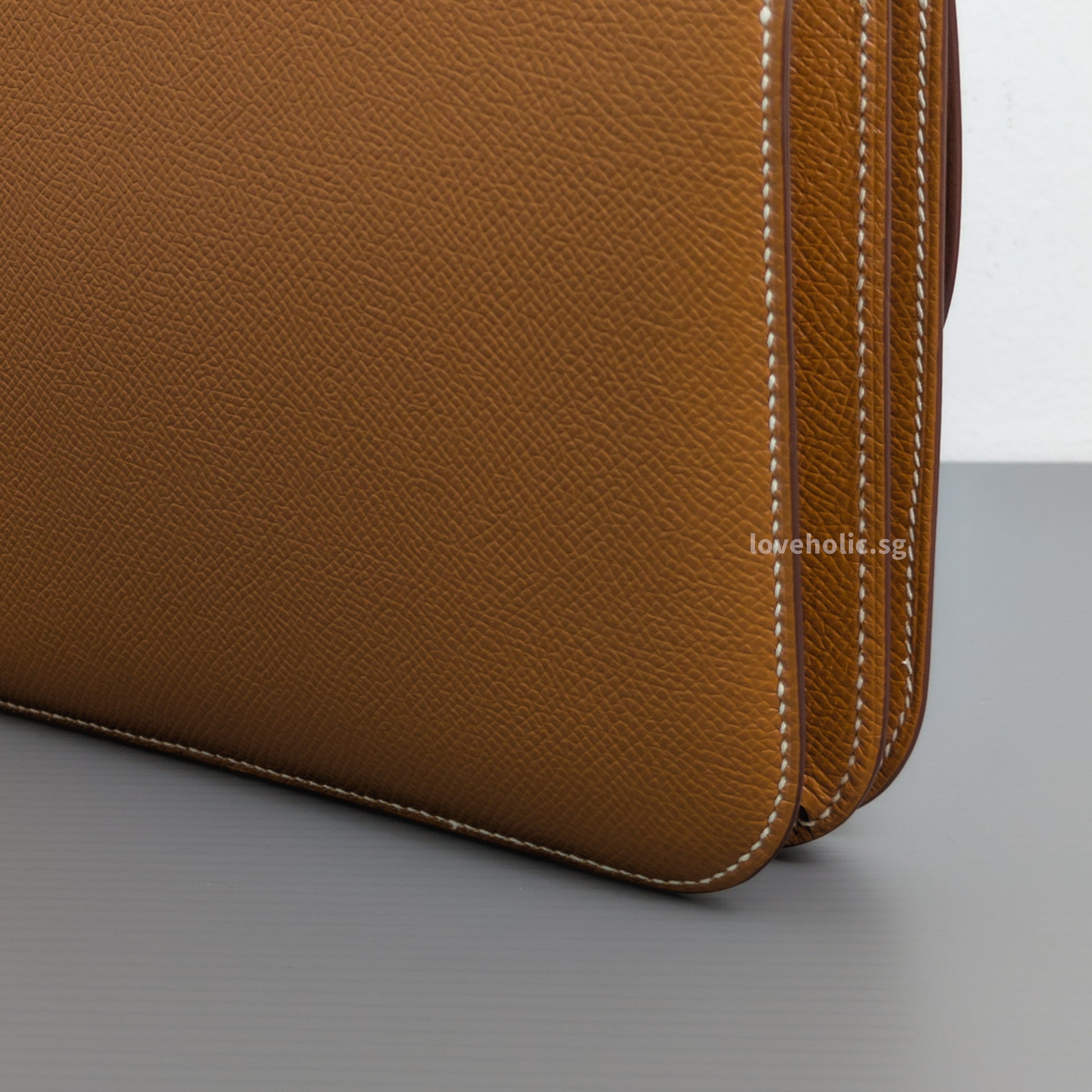 Hermes Constance 19 Gold Epsom Palladium Hardware-details