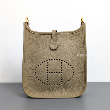 Hermes Mini Evelyne Beige Marfa 8Q Taurillon Clemence Gold Hardware-front1
