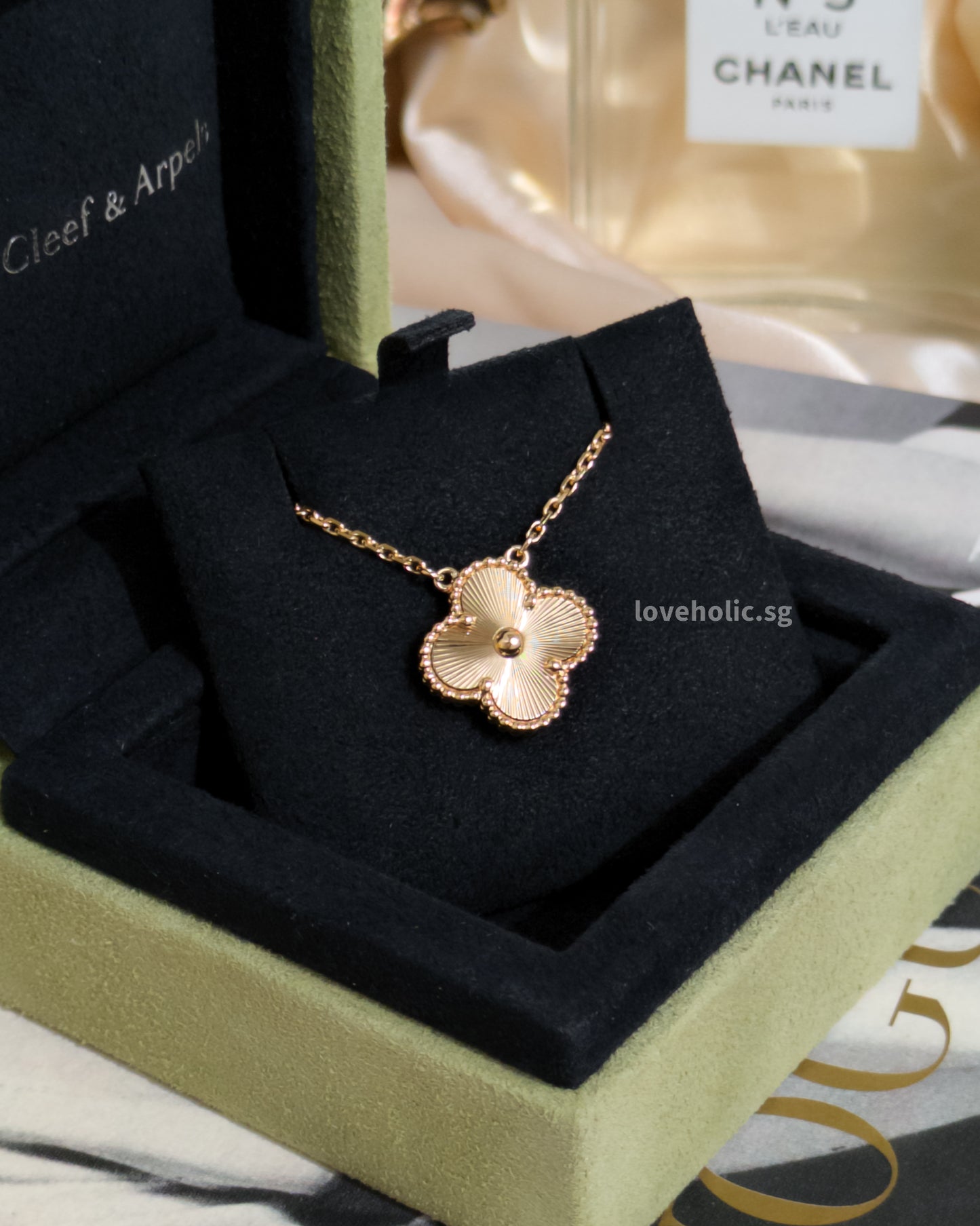 Van Cleef & Arpels VCA Vintage Alhambra Necklace Guilloche 18K Gold-front