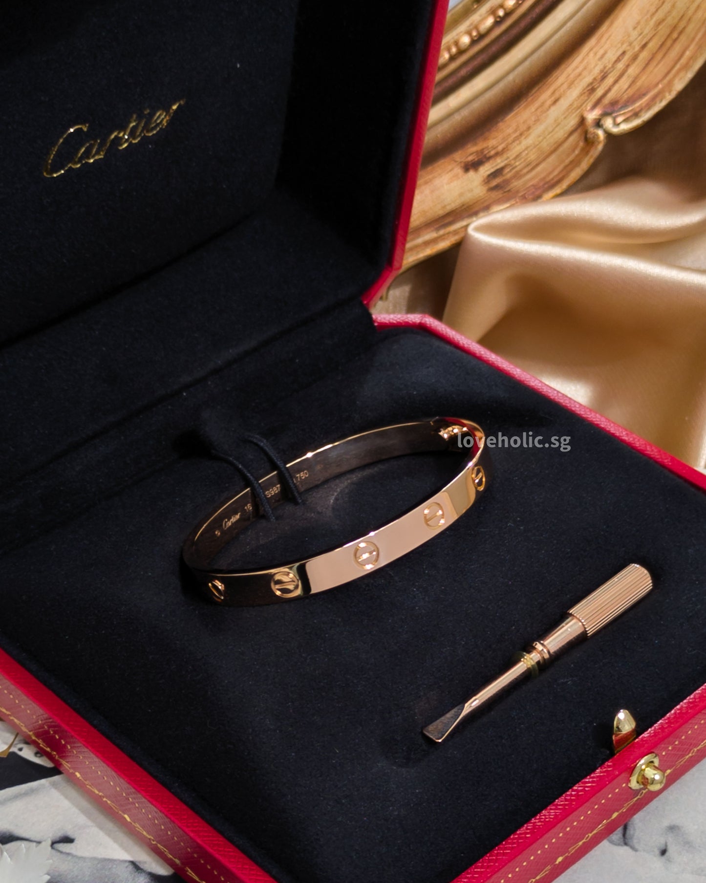 Cartier Love Bracelet Classic Size 16 | 18K Rose Gold-front