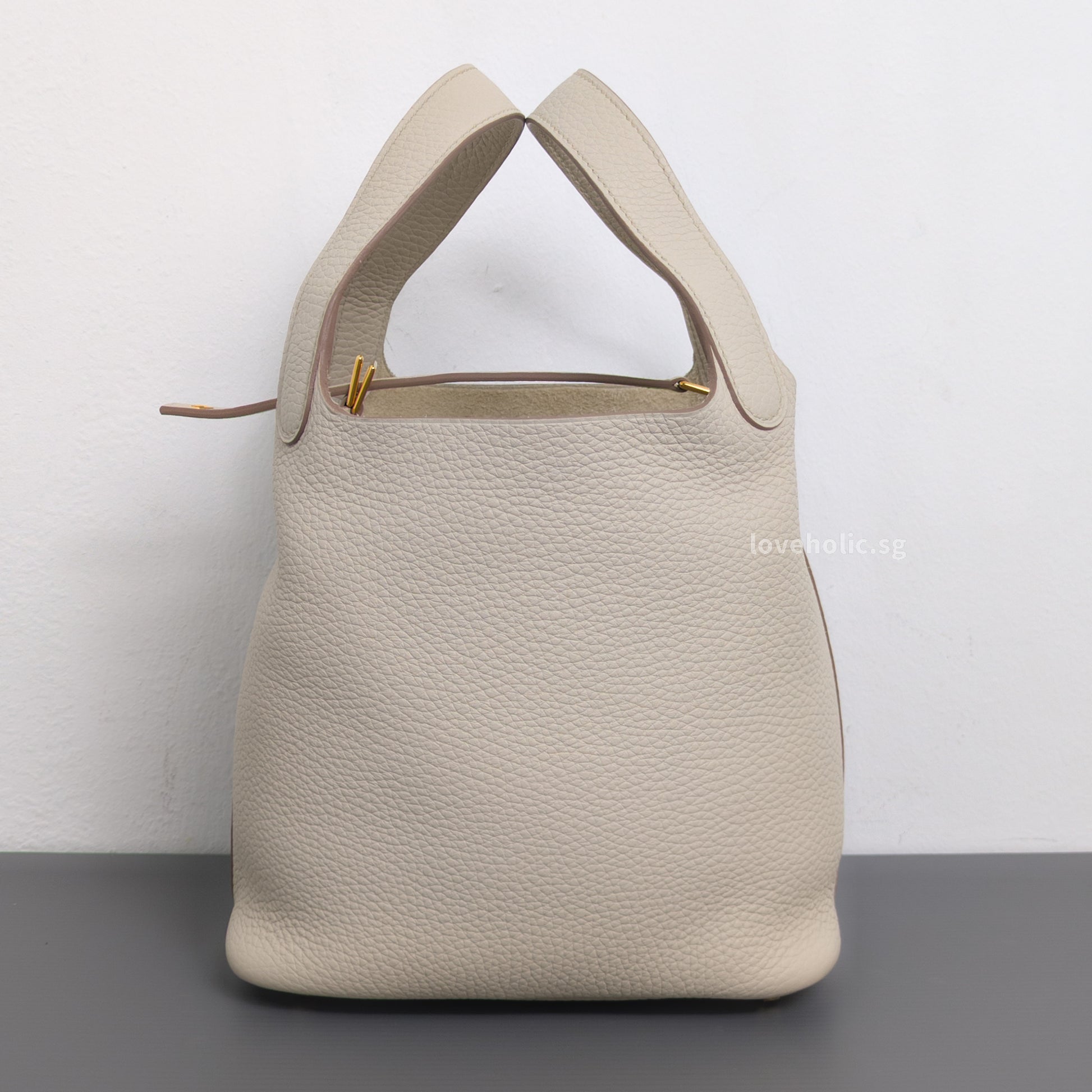 Hermes Picotin Lock 18 Beton Taurillon Clemence Gold Hardware-side