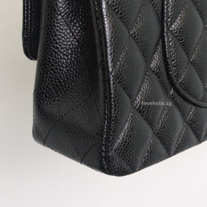 Chanel Classic Flap Medium | Black Caviar Gold Hardware-details