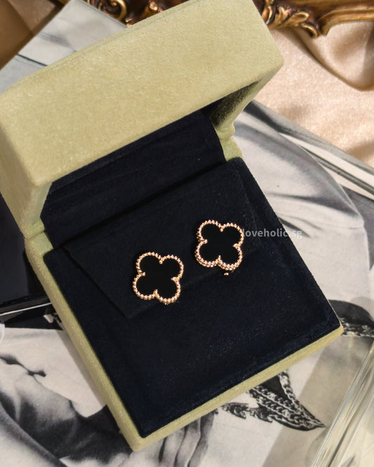 Van Cleef & Arpels VCA Vintage Alhambra Earrings Onyx 18K Gold-front